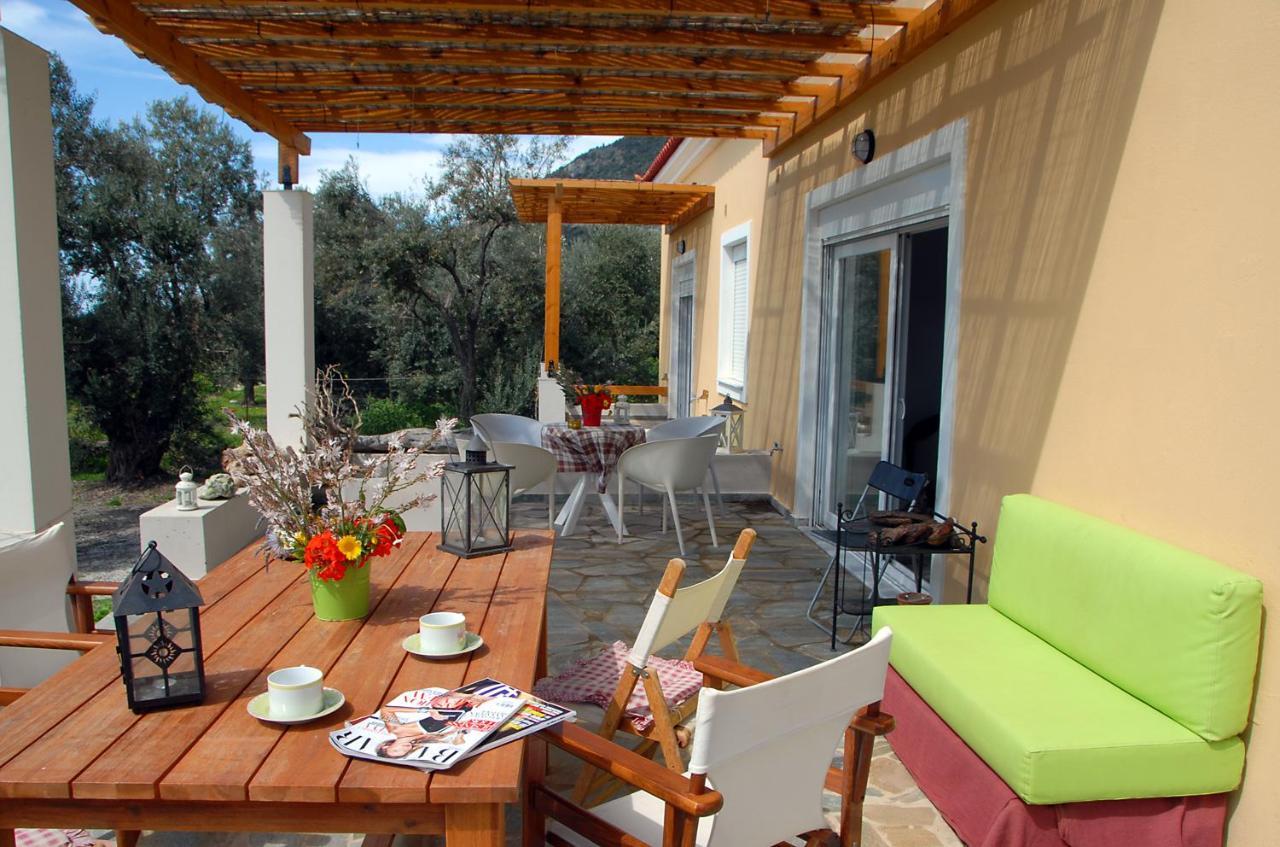 Melinda Holiday House Plomari Esterno foto